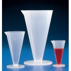 Vaso cónico graduado PP, 100 ml Kartell